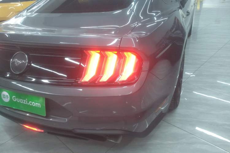 Used Ford Mustang 2021 2.3T EcoBoost Right Rear Taillight