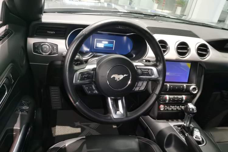 Used Ford Mustang 2021 2.3T EcoBoost Steering Wheel