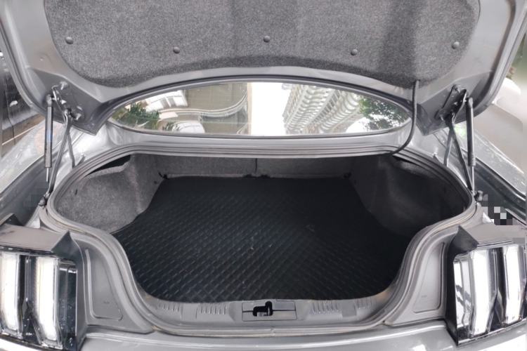 Used Ford Mustang 2021 2.3T EcoBoost Trunk