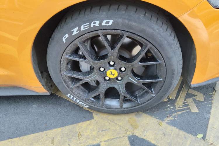 Used Ford Mustang 2021 2.3T EcoBoost Right Front Wheel Hub