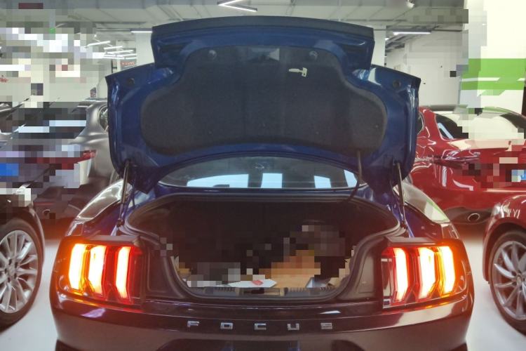Used Ford Mustang 2021 2.3T EcoBoost Trunk