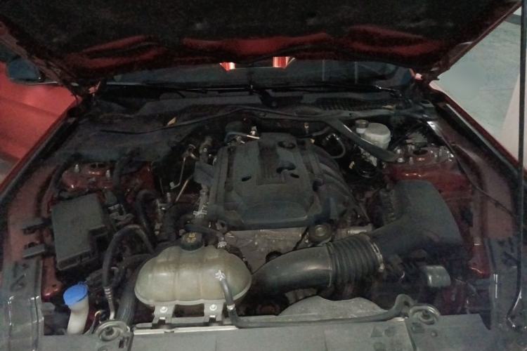 Used Ford Mustang 2021 2.3T EcoBoost Obsidian Phantom Special Edition Engine Bay
