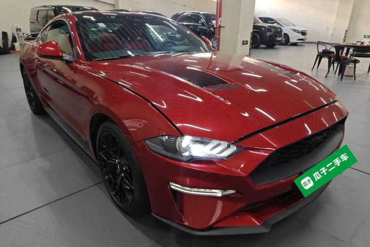 Used Ford Mustang 2021 2.3T EcoBoost Obsidian Phantom Special Edition Front Right 45 Deg