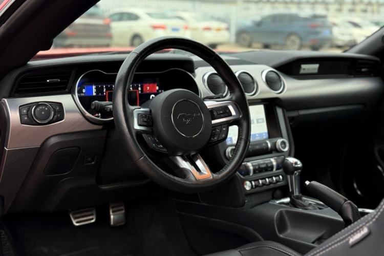Used Ford Mustang 2021 2.3T EcoBoost Interior 1