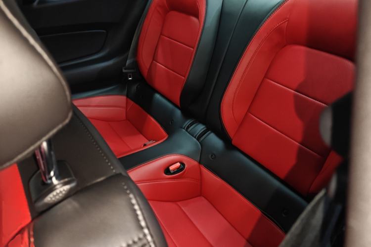 Used Ford Mustang 2021 2.3T EcoBoost Obsidian Phantom Special Edition Left Rear Seat