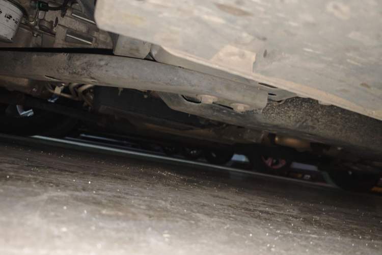 Used Ford Mustang  Chassis Front Left