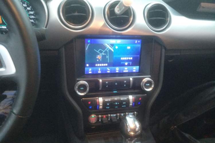 Used Ford Mustang 2021 2.3T EcoBoost Audio And AC Panel
