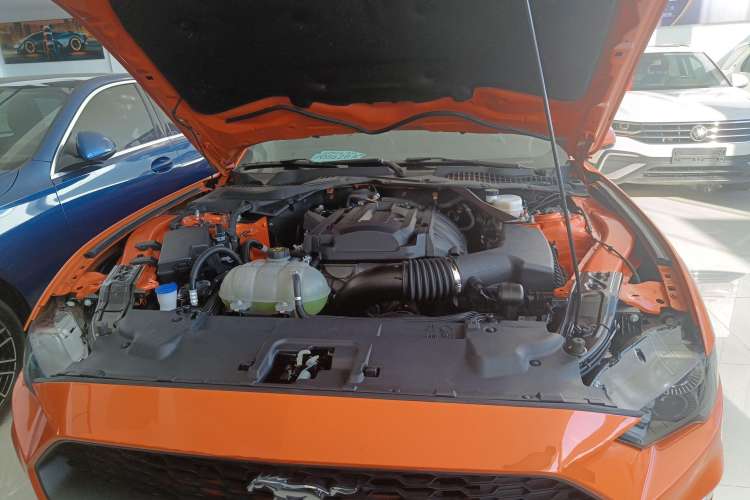 Used Ford Mustang 2021 2.3T EcoBoost Engine Bay