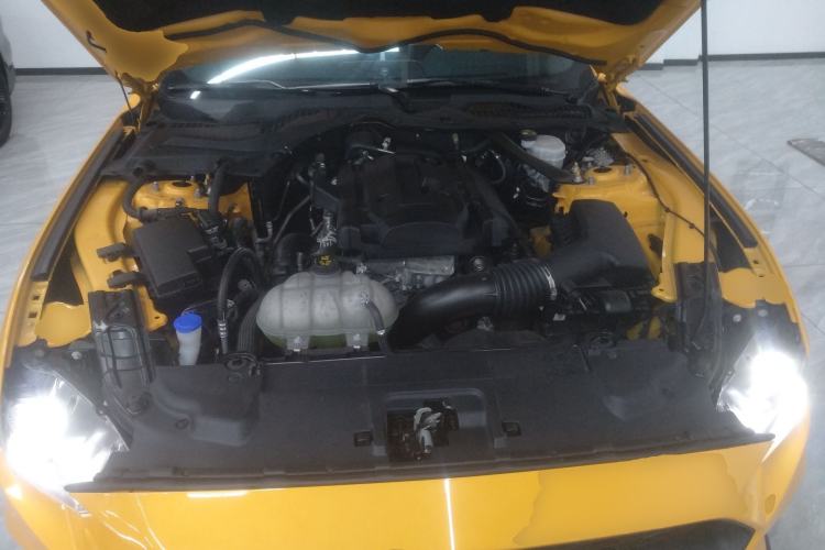 Used Ford Mustang 2021 2.3T EcoBoost Engine Bay