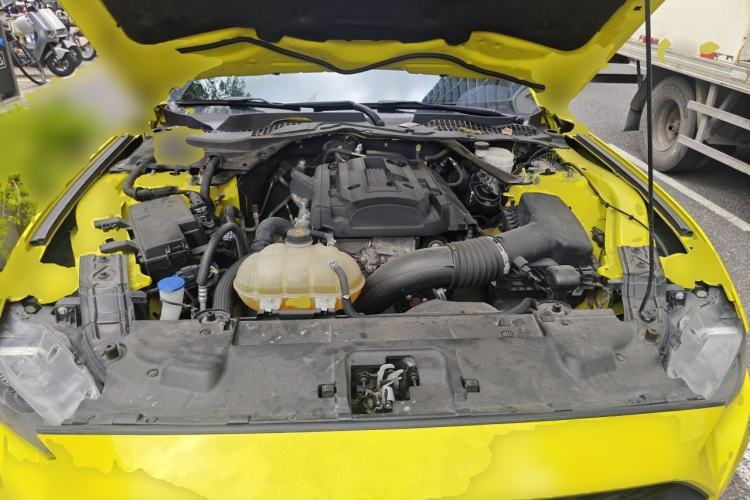 Used Ford Mustang 2021 2.3T EcoBoost Obsidian Phantom Special Edition Engine Bay