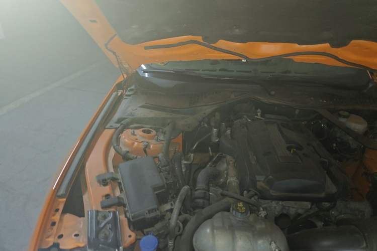 Used Ford Mustang 2021 2.3T EcoBoost Engine Bay Right