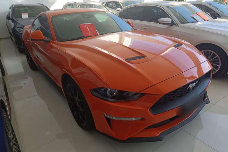 Used Ford Mustang 2021 2.3T EcoBoost Front Right 45 Deg