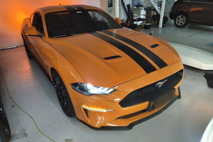 Used Ford Mustang 2021 2.3T EcoBoost Front Right 45 Deg