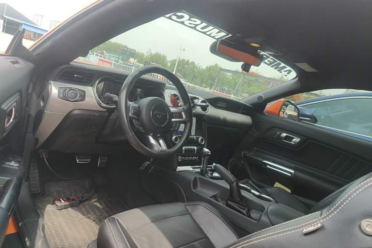 Used Ford Mustang 2021 2.3T EcoBoost Headliner
