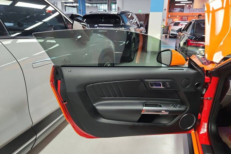 Used Ford Mustang 2021 2.3T EcoBoost Interior 8