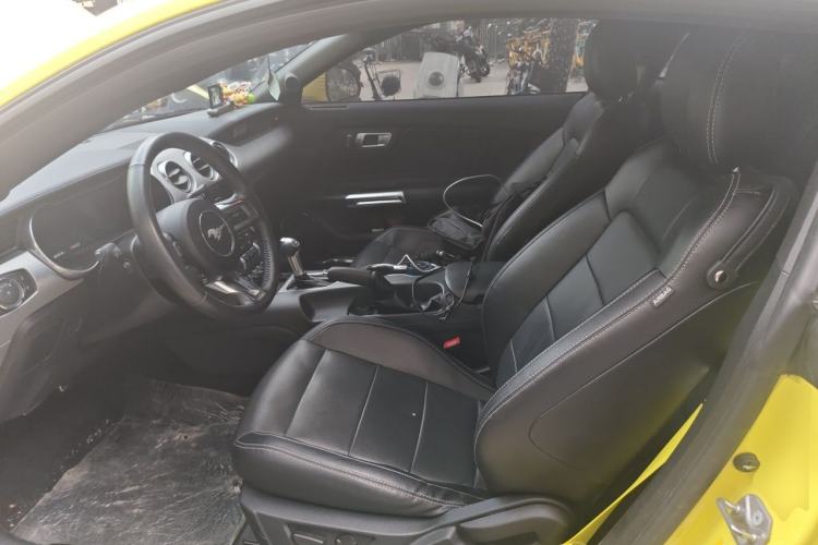 Used Ford Mustang 2021 2.3T EcoBoost Obsidian Phantom Special Edition Left Front Seat