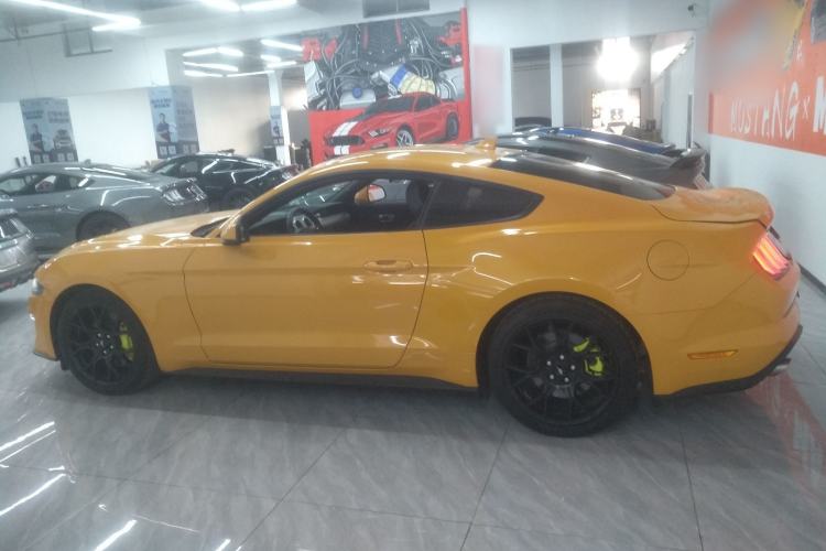 Used Ford Mustang 2021 2.3T EcoBoost Left Side