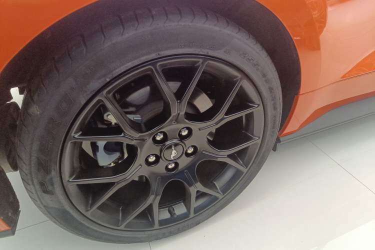 Used Ford Mustang 2021 2.3T EcoBoost Right Rear Wheel Hub