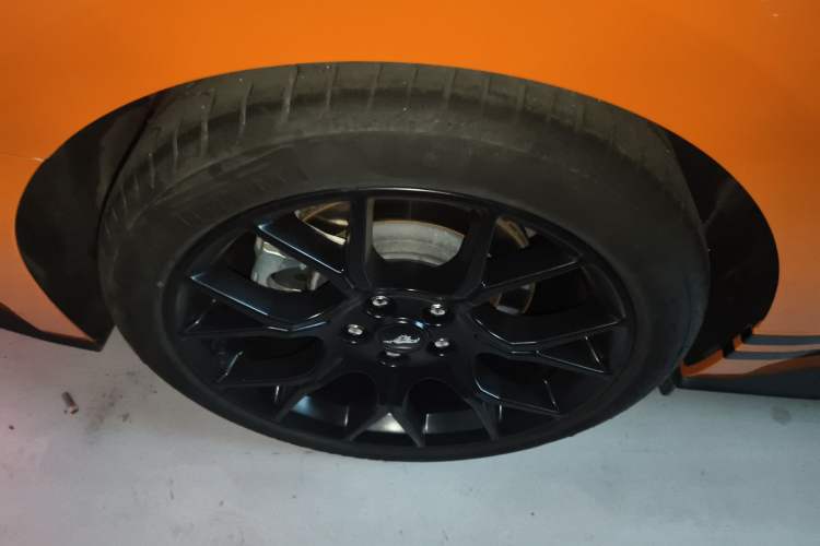 Used Ford Mustang 2021 2.3T EcoBoost Right Rear Wheel Hub