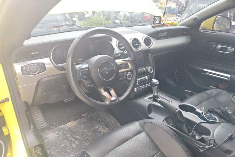 Used Ford Mustang 2021 2.3T EcoBoost Obsidian Phantom Special Edition Steering Wheel
