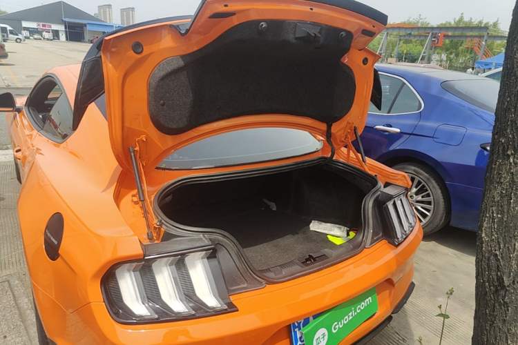 Used Ford Mustang 2021 2.3T EcoBoost Trunk