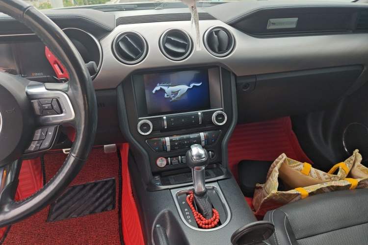 Used Ford Mustang  Audio And AC Panel