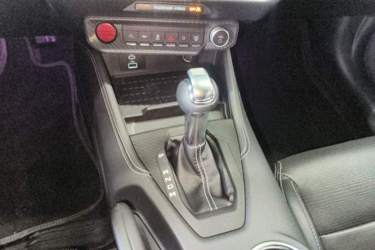 Used Ford Mustang 2024 2.3T EcoBoost Hardtop Performance Edition Gear Lever