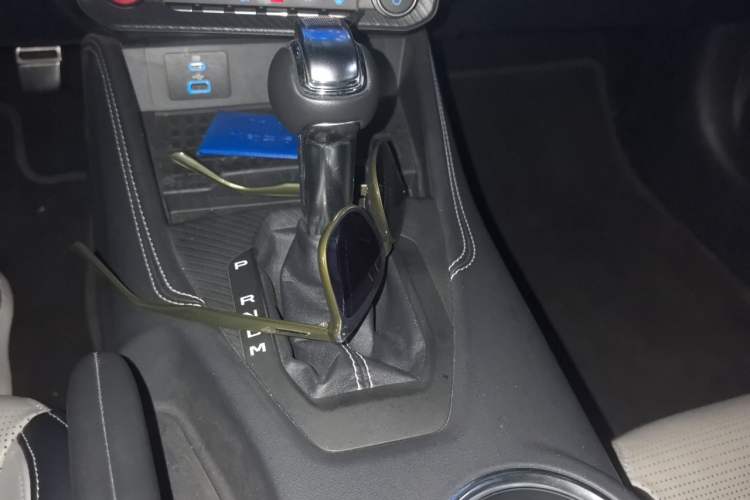 Used Ford Mustang 2024 2.3T EcoBoost Convertible Sport Edition Gear Lever