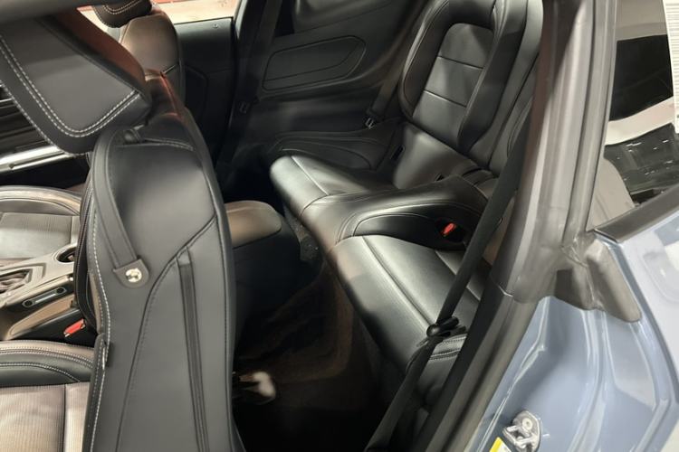 Used Ford Mustang 2024 2.3T EcoBoost Hardtop Performance Edition Interior 5