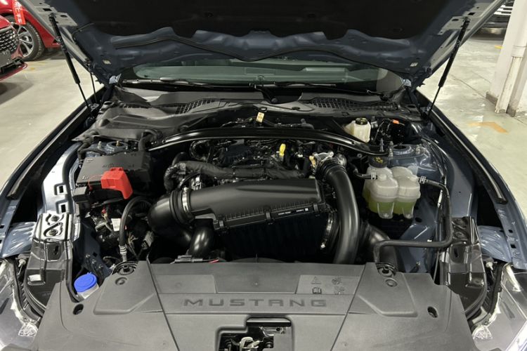 Used Ford Mustang 2024 2.3T EcoBoost Hardtop Performance Edition Interior 7