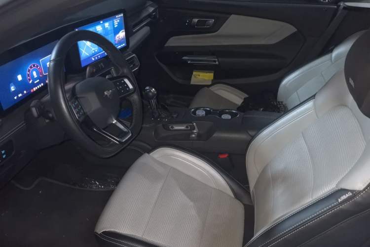 Used Ford Mustang 2024 2.3T EcoBoost Convertible Sport Edition Left Front Seat