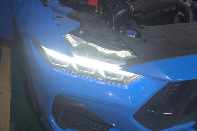 Used Ford Mustang 2024 2.3T EcoBoost Convertible Sport Edition Right Front Headlight