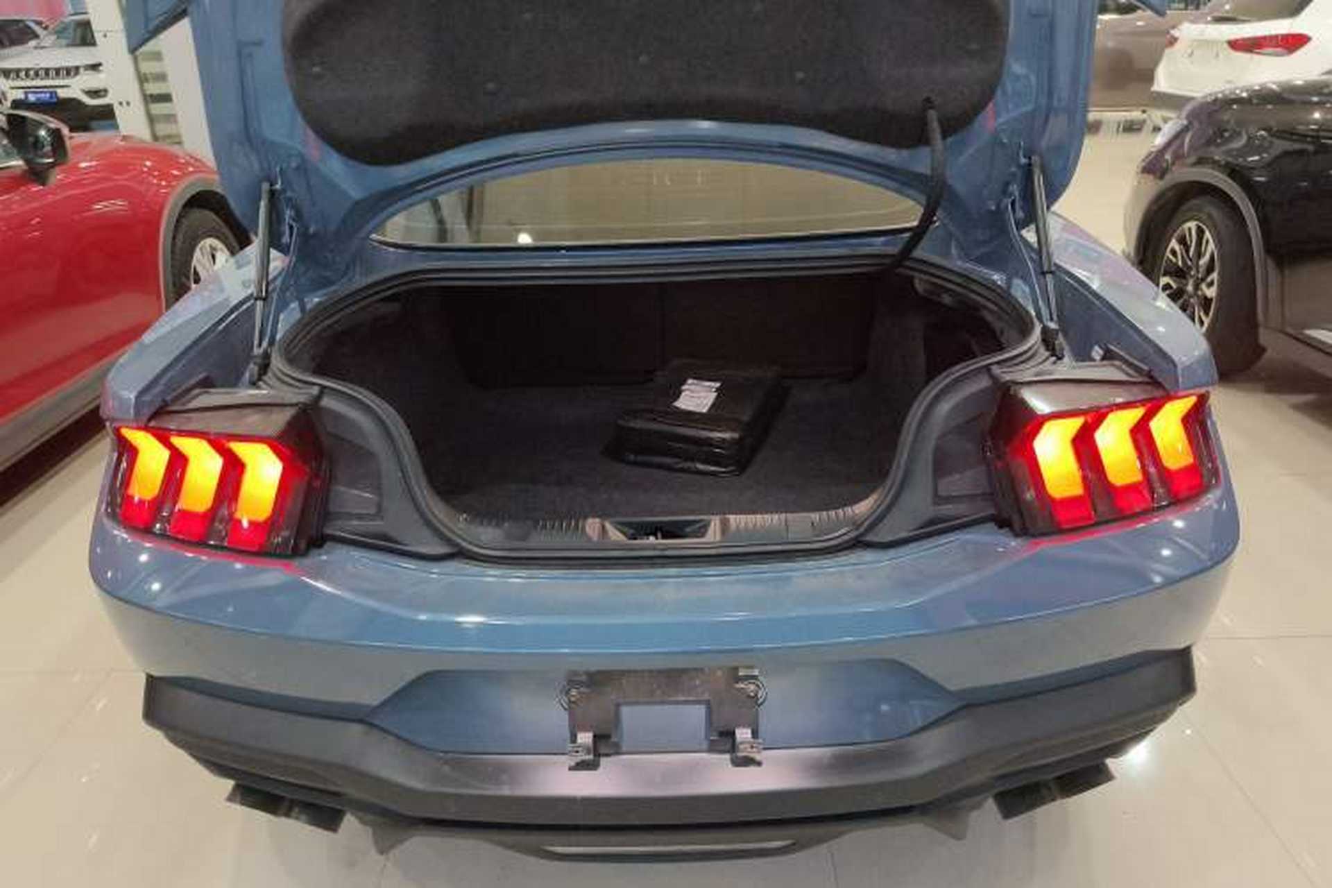 Used Ford Mustang 2024 2.3T EcoBoost Hardtop Performance Edition Trunk