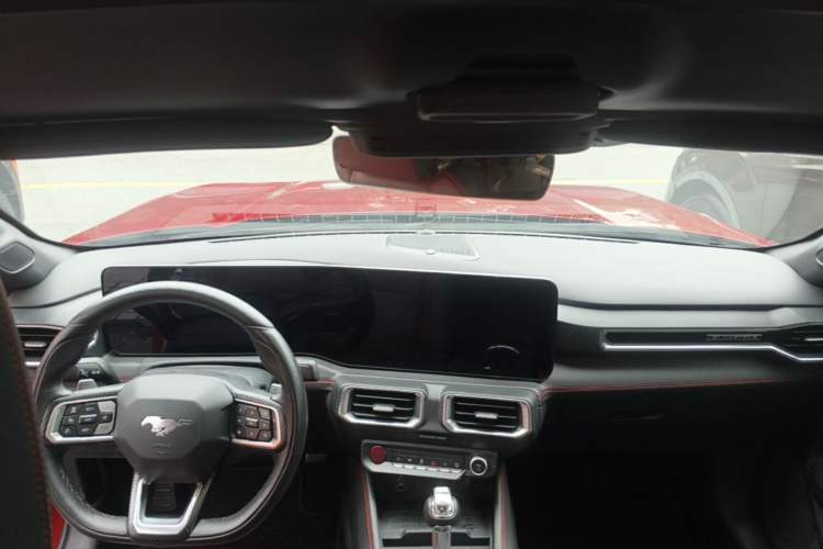 Used Ford Mustang 2024 2.3T EcoBoost Convertible Sport Edition Center Console