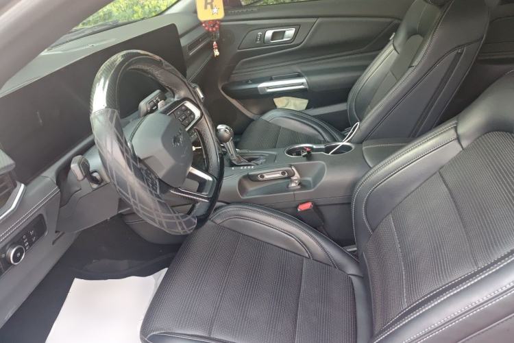 Used Ford Mustang 2024 2.3T EcoBoost Hardtop Performance Edition Left Front Seat