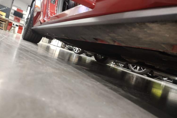 Used Ford Mustang 2024 2.3T EcoBoost Convertible Sport Edition Right Side Sill