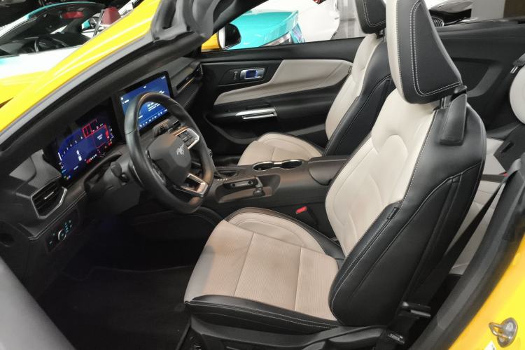 Used Ford Mustang 2024 2.3T EcoBoost Convertible Sport Edition Left Front Seat