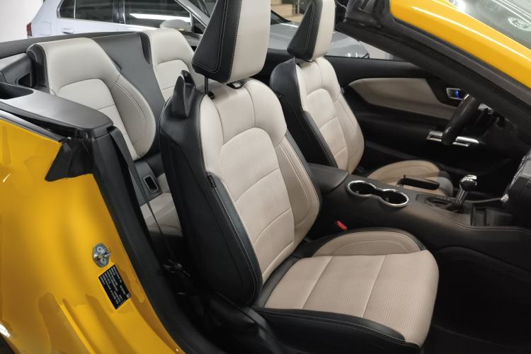 Used Ford Mustang 2024 2.3T EcoBoost Convertible Sport Edition Right Front Seat