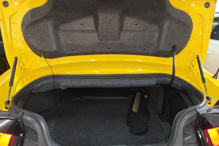 Used Ford Mustang 2024 2.3T EcoBoost Convertible Sport Edition Trunk