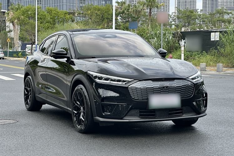 Used Ford Mustang Mach-E 2021 Leap Edition Rear-Drive Version (Standard Range) Exterior 3