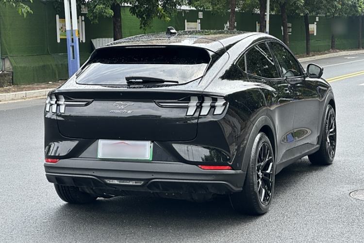 Used Ford Mustang Mach-E 2021 Leap Edition Rear-Drive Version (Standard Range) Exterior 4