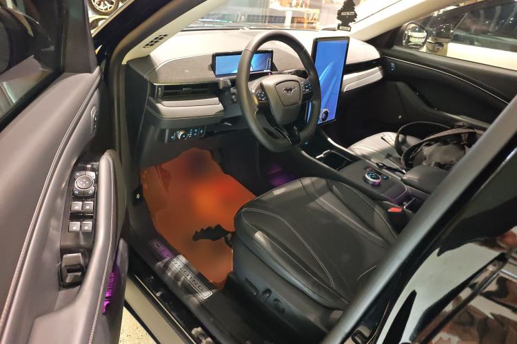 Used Ford Mustang Mach-E 2021 Chasing Wind All-Wheel-Drive Luxury Edition (Long-Range) Driver Seat