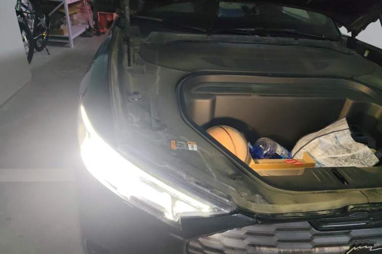 Used Ford Mustang Mach-E 2021 AION Y Plus Rear-Drive Luxury Edition (Long Range) Engine Bay Right
