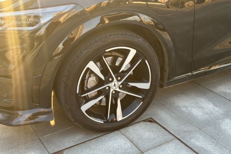 Used Ford Mustang Mach-E 2021 AION Y Plus Rear-Drive Luxury Edition (Long Range) Exterior 3