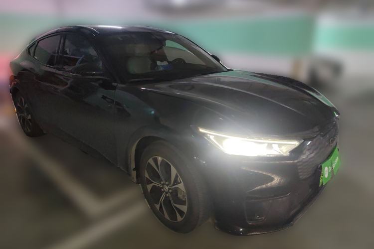 Used Ford Mustang Mach-E 2021 AION Y Plus Rear-Drive Luxury Edition (Long Range) Front Right 45 Deg