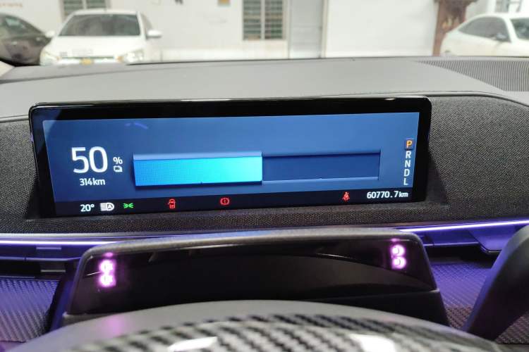 Used Ford Mustang Mach-E 2021 AION Y Plus Rear-Drive Luxury Edition (Long Range) Instrument Cluster