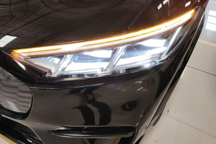 Used Ford Mustang Mach-E 2021 AION Y Plus Rear-Drive Luxury Edition (Long Range) Left Front Headlight
