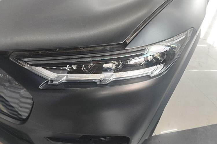 Used Ford Mustang Mach-E 2021 Leap Edition Rear-Drive Version (Standard Range) Left Front Headlight