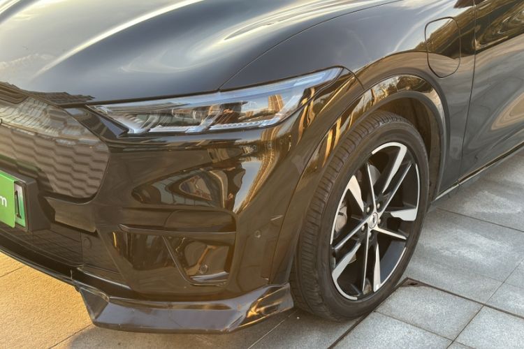 Used Ford Mustang Mach-E 2021 AION Y Plus Rear-Drive Luxury Edition (Long Range) Left Front Headlight
