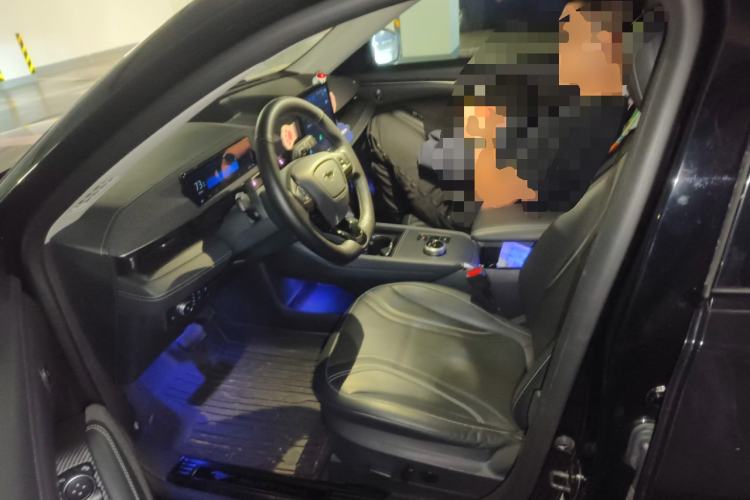 Used Ford Mustang Mach-E 2021 AION Y Plus Rear-Drive Luxury Edition (Long Range) Left Front Seat